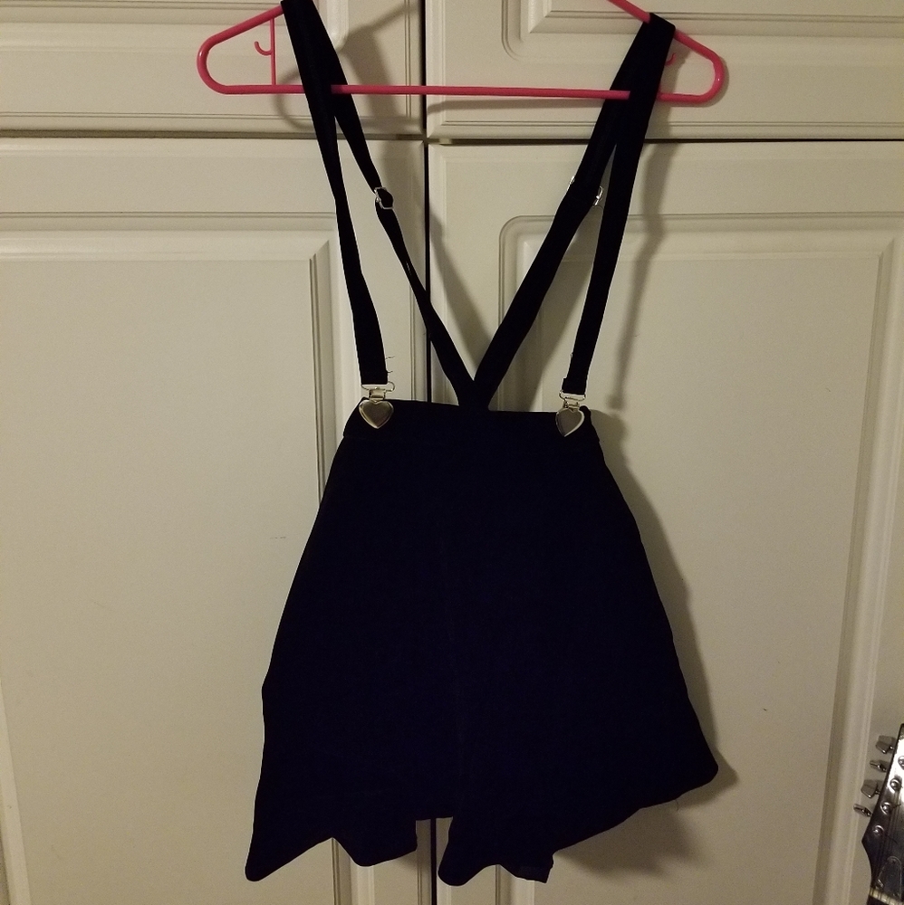Velvet Suspender Skirt Heart Clasps